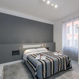 Grey House Apartment