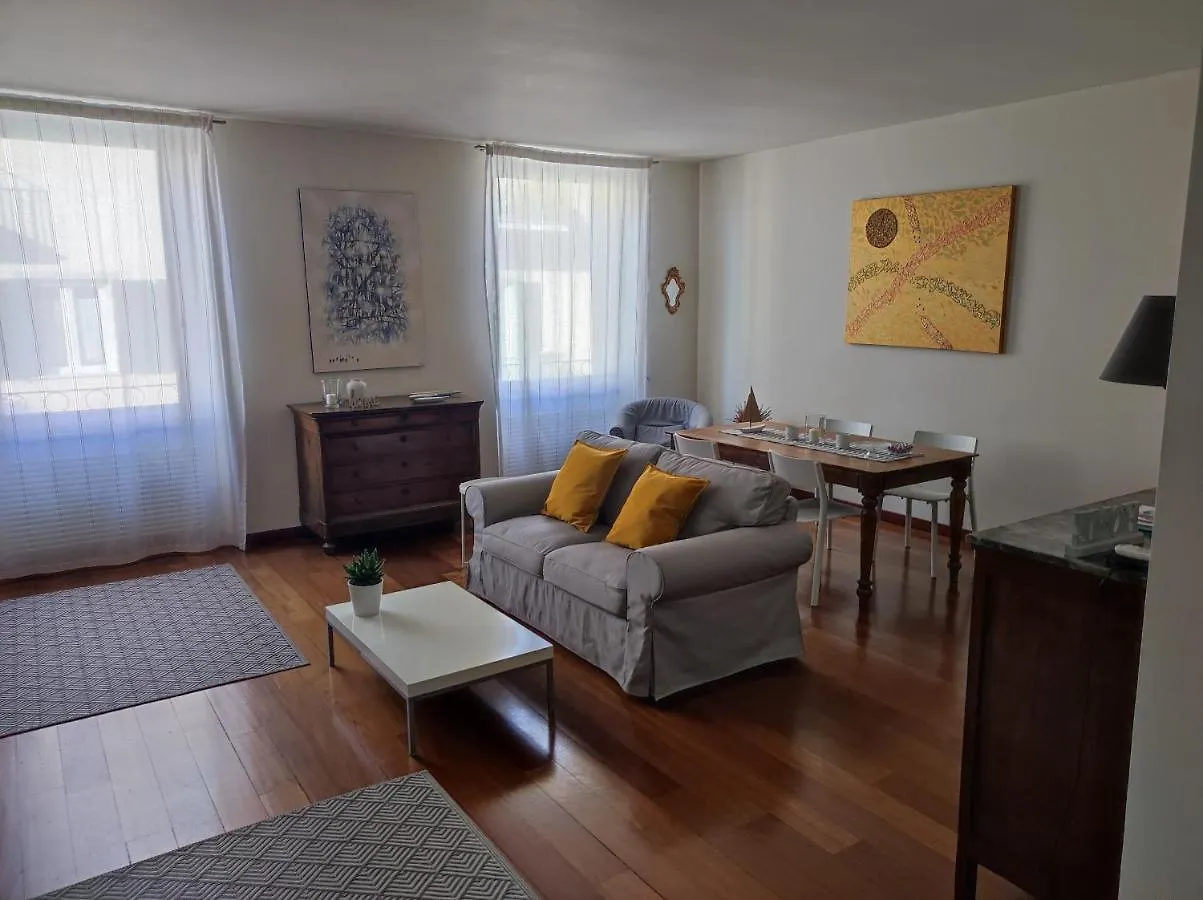 Apartment Ferienwohnung La Pietra Del Golfo La Spezia Italien
